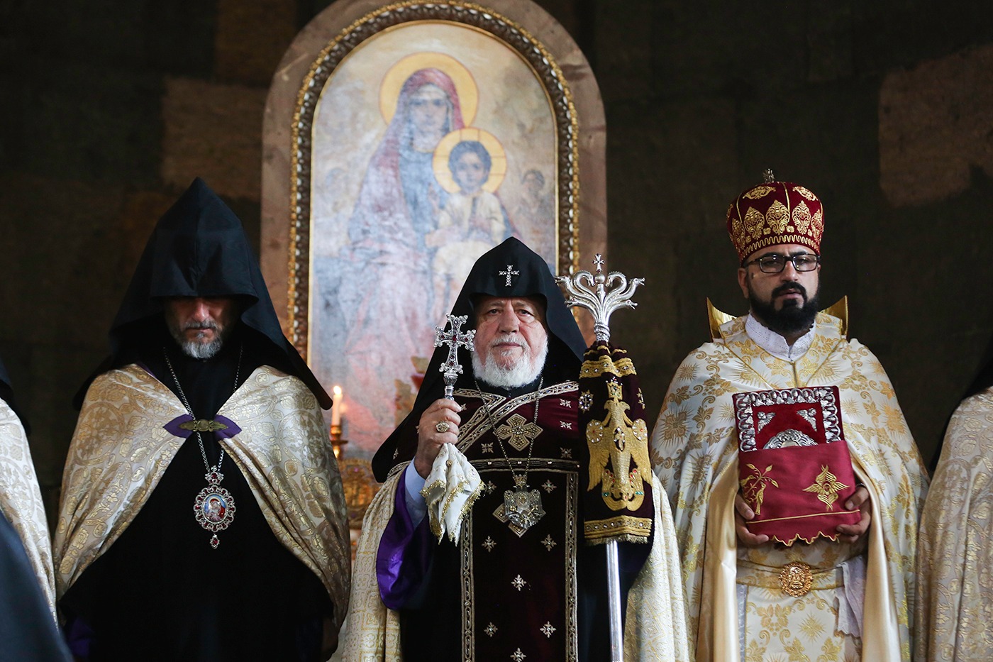 Szeptember 3-án Őszentsége, II. Garegin Minden  Örmények Katolikosz- Pátriárkája elnökletével a Szent Gayane-templomban a papság és a vallásos emberek egységes imát emeltek Istenhez Artsakh népének békés és biztonságos életéért.